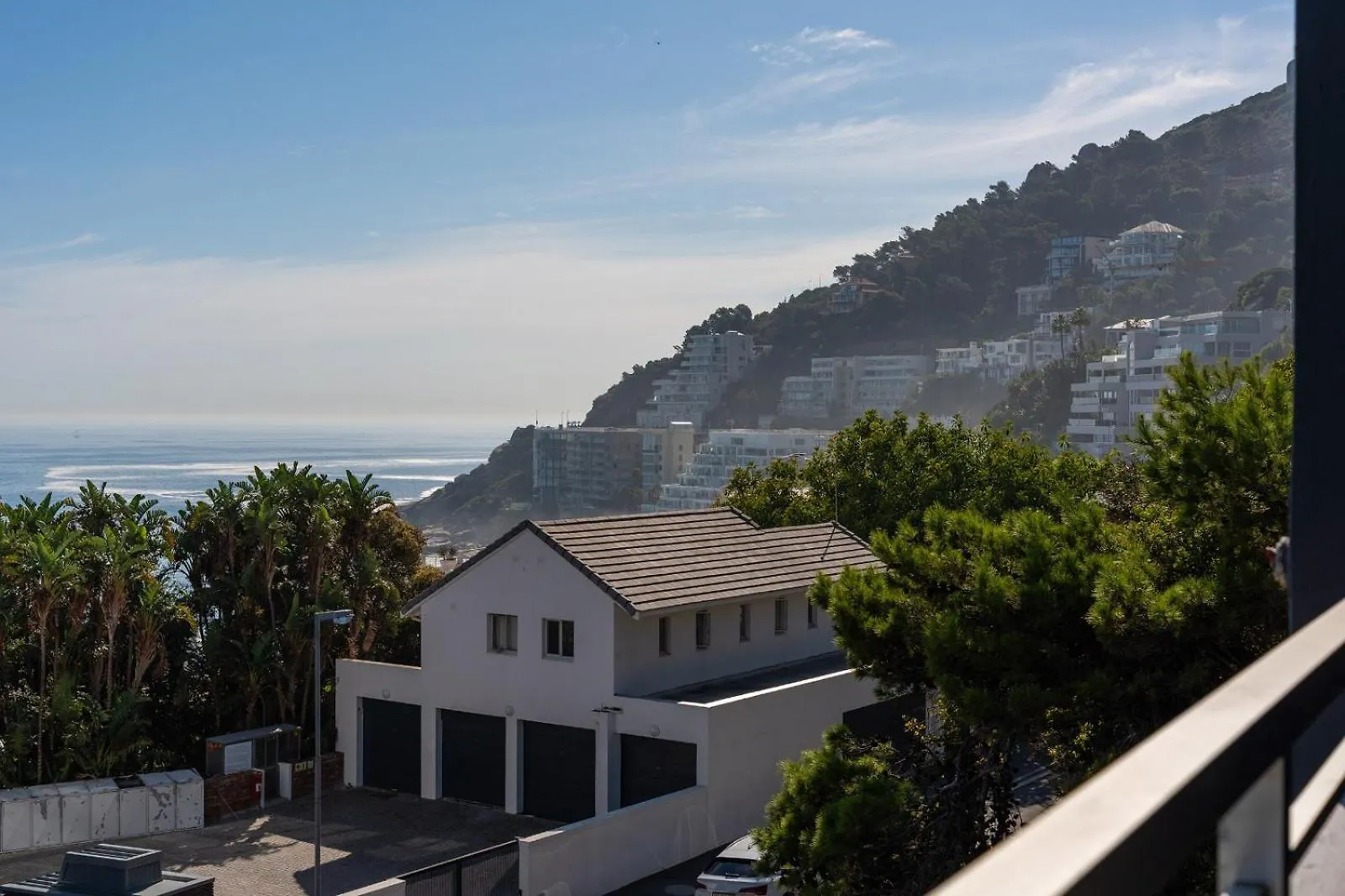 303 First Beach Le Cap